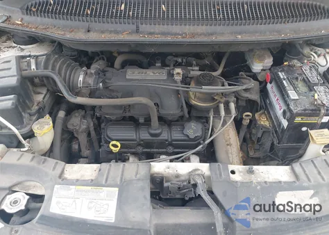 2005 Chrysler Town & Country Touring z USA, uszkodzony, nr VIN 2C4GP54L05R217489